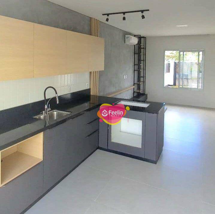 Casa à venda com 2 quartos, 106m² - Foto 6