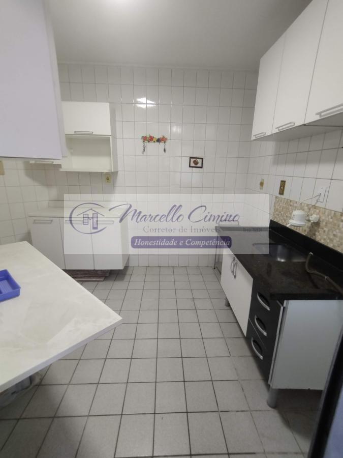 Apartamento à venda com 3 quartos, 69m² - Foto 9