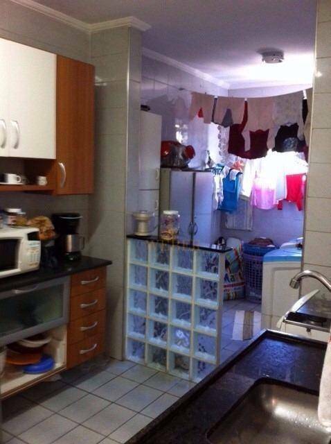 Apartamento à venda com 2 quartos, 60m² - Foto 11