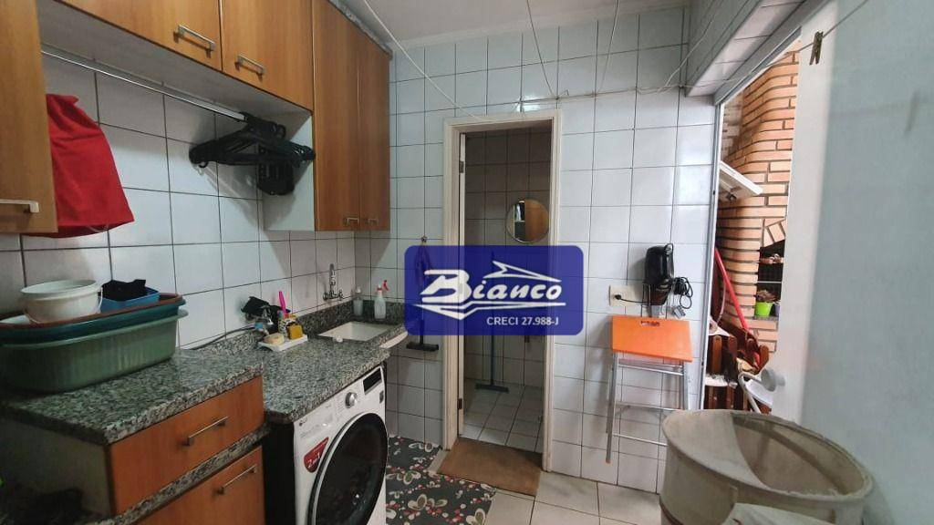 Sobrado à venda com 3 quartos, 180m² - Foto 33