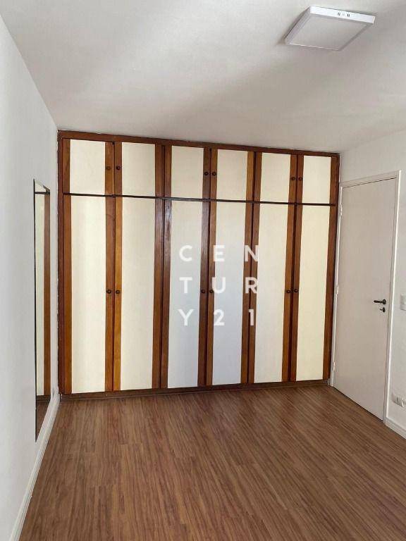 Apartamento para alugar com 3 quartos, 160m² - Foto 15