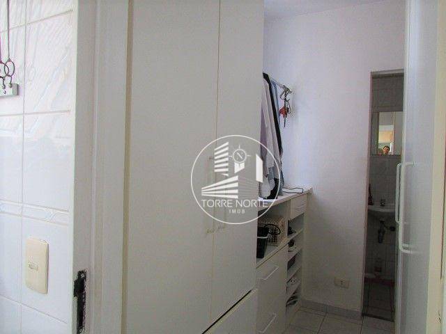 Apartamento à venda com 3 quartos, 130m² - Foto 11