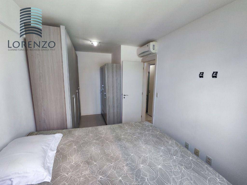 Apartamento para alugar com 2 quartos, 75m² - Foto 18