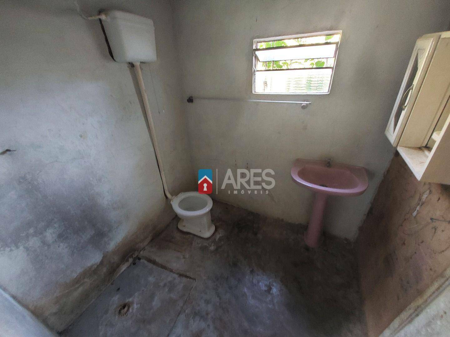 Chácara à venda com 3 quartos, 188m² - Foto 13