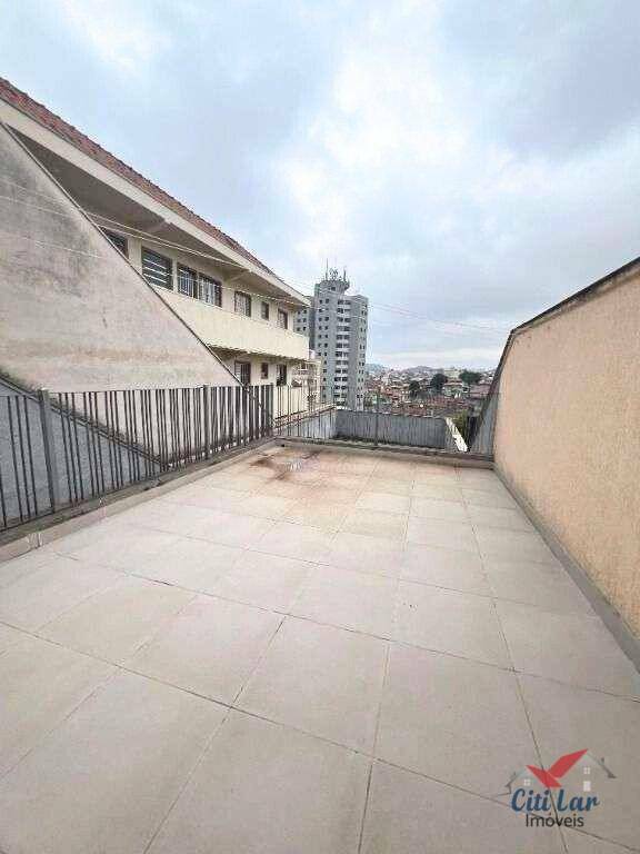 Sobrado à venda com 3 quartos, 207m² - Foto 29