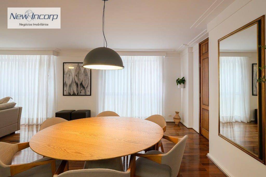 Apartamento à venda com 4 quartos, 209m² - Foto 4