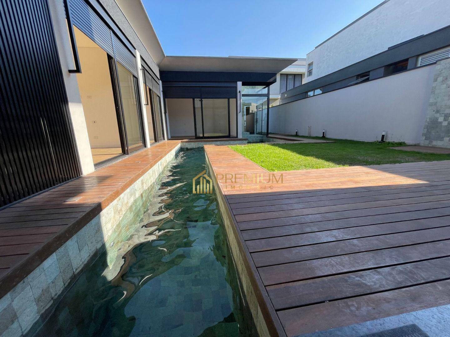 Casa de Condomínio à venda com 4 quartos, 400m² - Foto 17