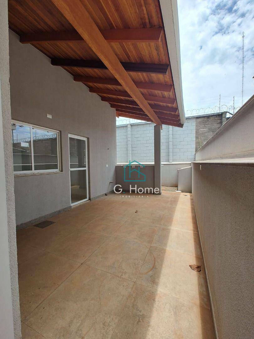 Casa de Condomínio à venda com 3 quartos, 146m² - Foto 2