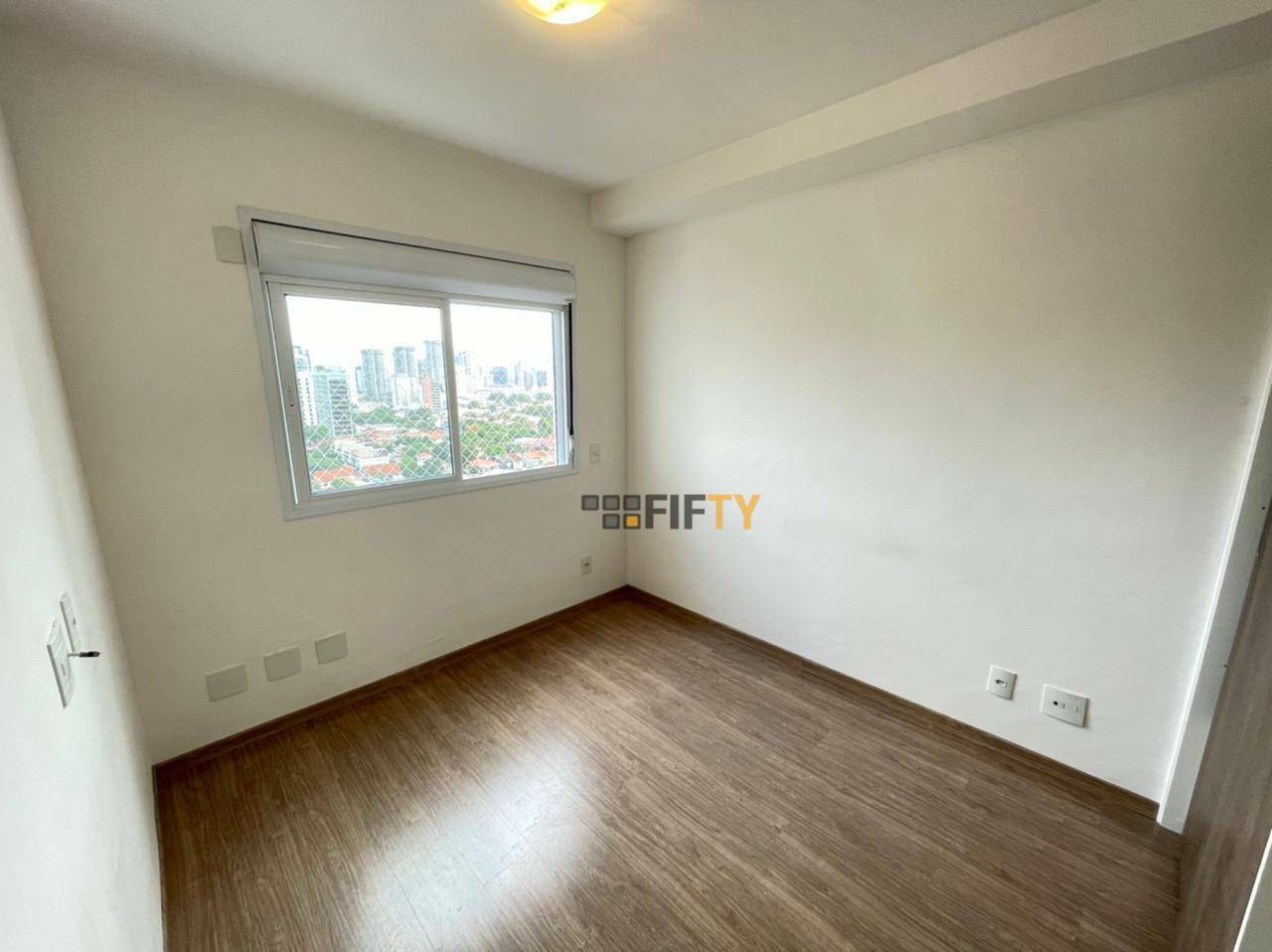 Apartamento à venda e aluguel com 2 quartos, 68m² - Foto 12