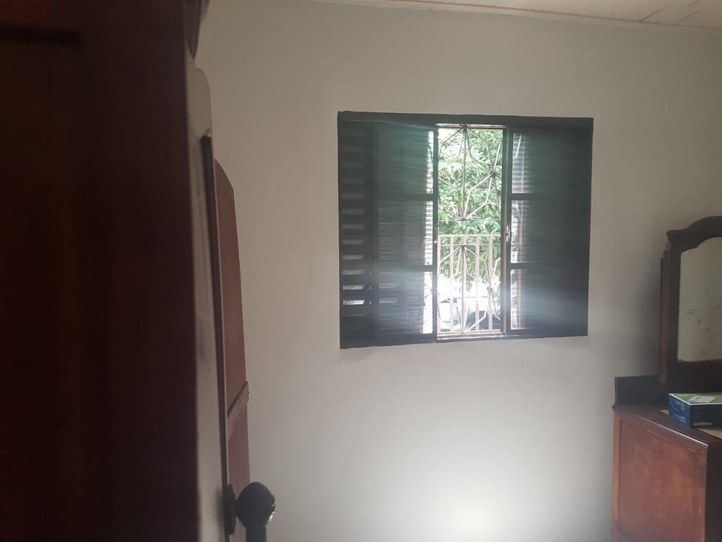 Casa à venda com 2 quartos, 70m² - Foto 4