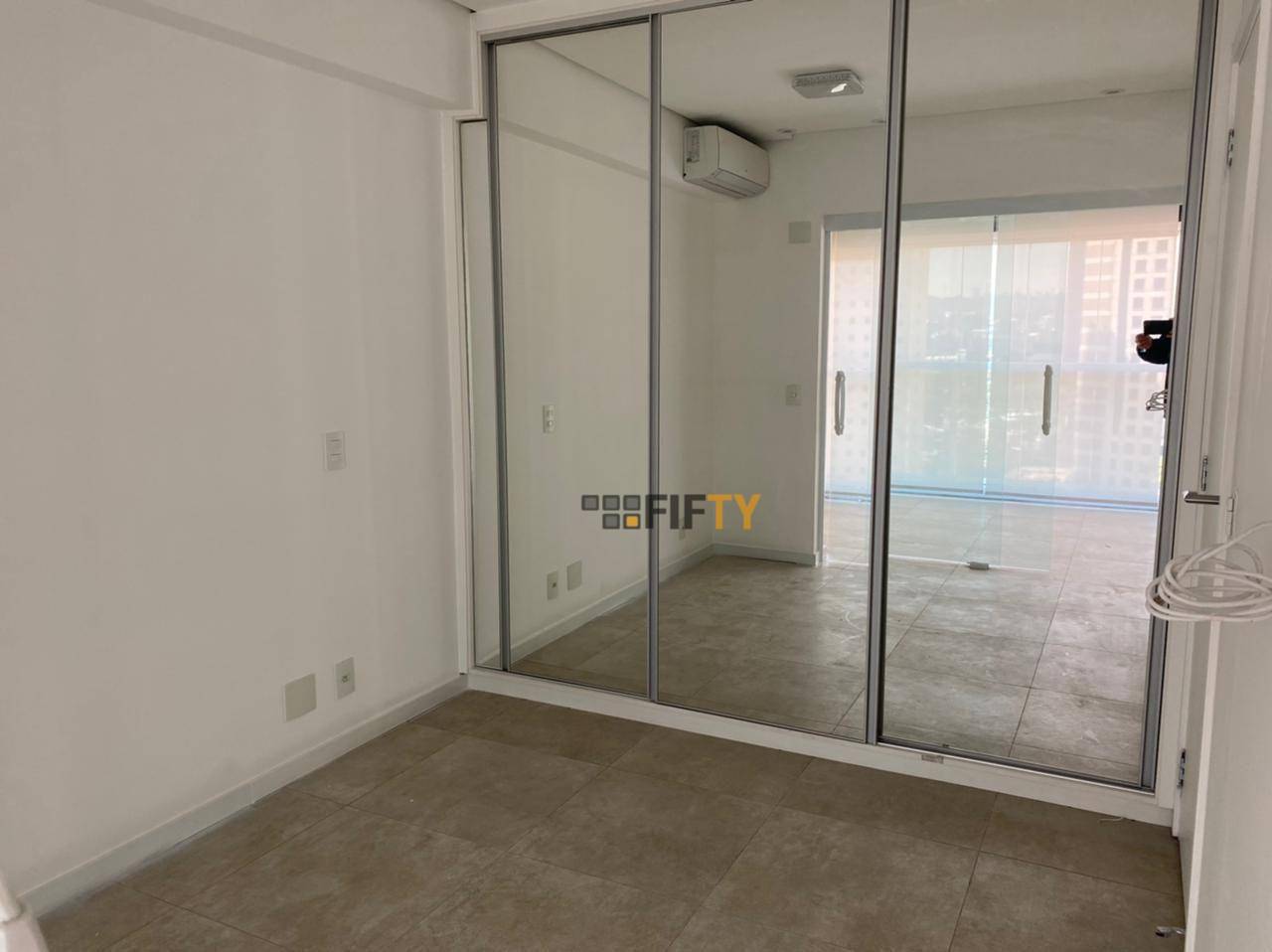 Apartamento para alugar com 1 quarto, 51m² - Foto 8