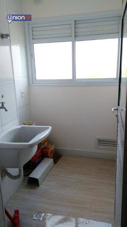 Apartamento à venda com 2 quartos, 62m² - Foto 10