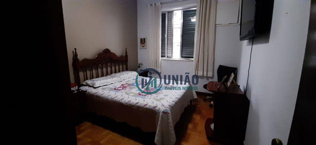 Apartamento à venda com 3 quartos, 140m² - Foto 21