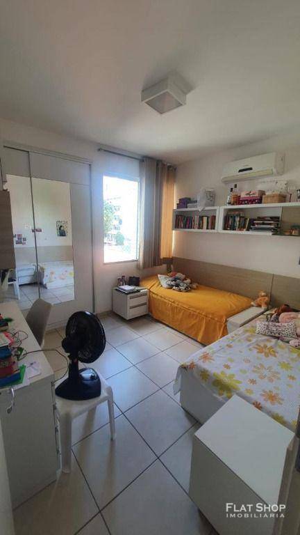 Apartamento à venda com 3 quartos, 134m² - Foto 11