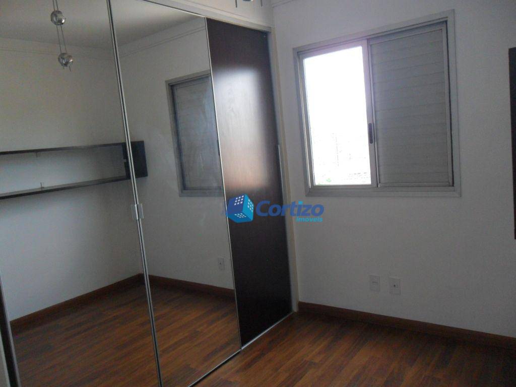 Apartamento à venda com 3 quartos, 72m² - Foto 11