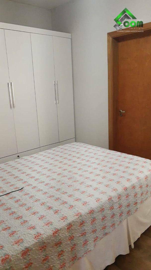 Casa à venda com 3 quartos, 99m² - Foto 18