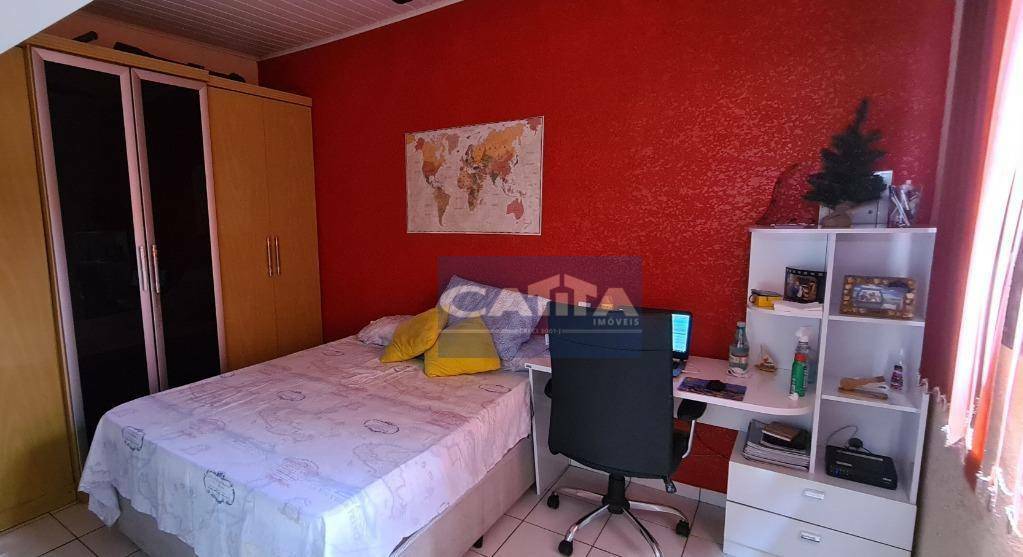 Sobrado à venda com 4 quartos, 200m² - Foto 32