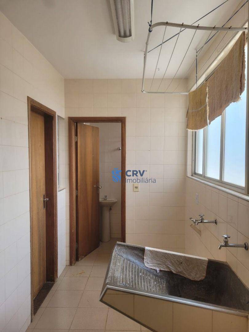 Apartamento à venda com 4 quartos, 265m² - Foto 21