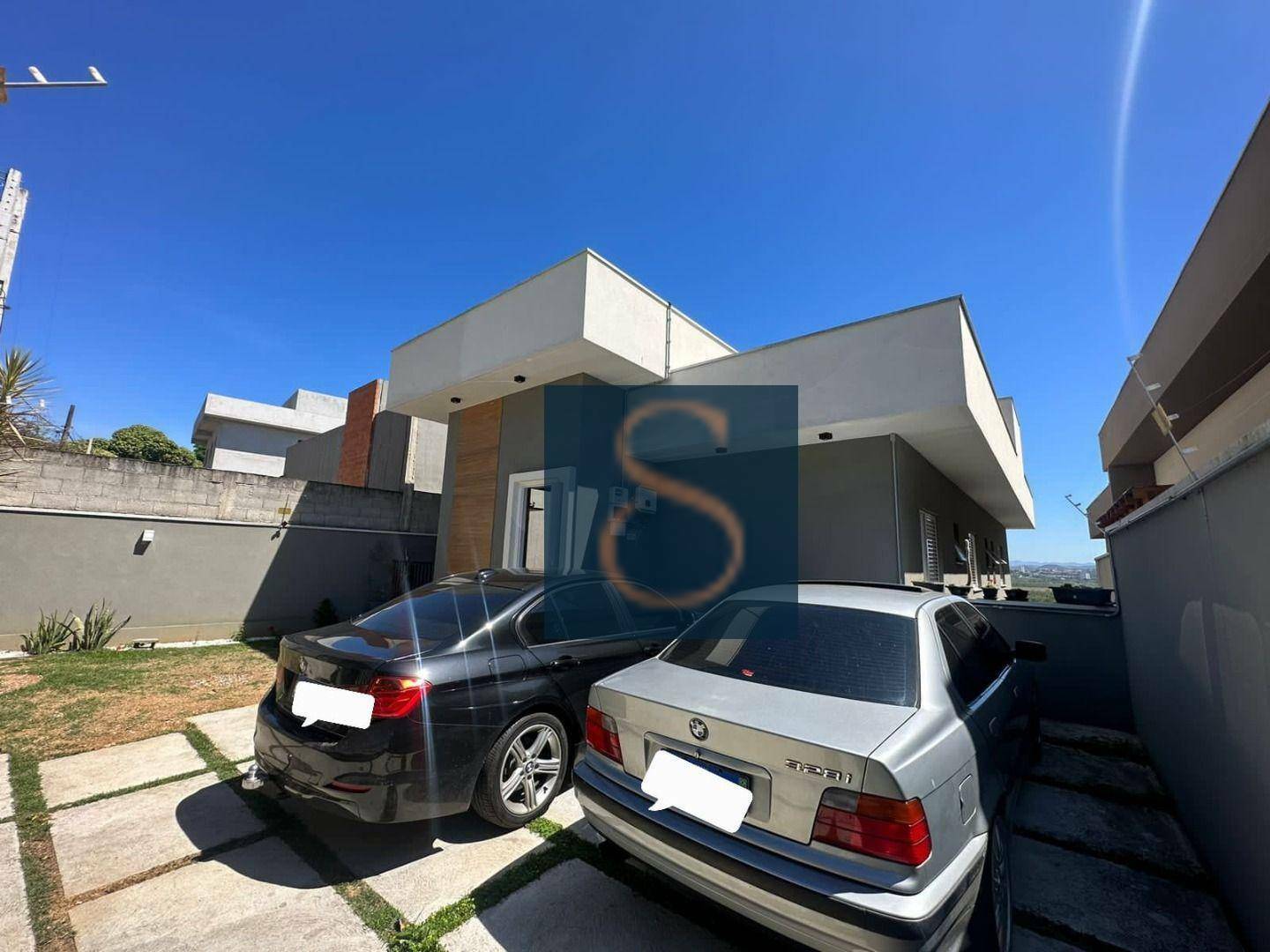 Sobrado à venda e aluguel com 5 quartos, 300m² - Foto 25