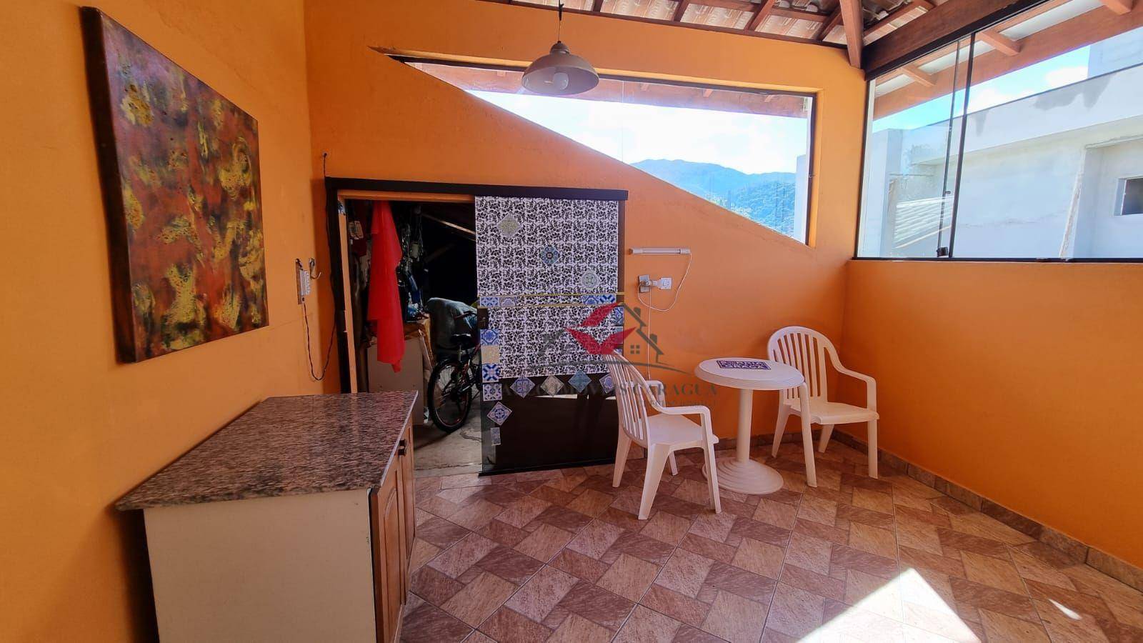 Casa de Condomínio à venda com 4 quartos, 200m² - Foto 45