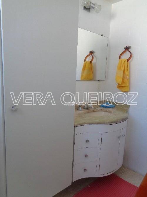 Apartamento à venda com 2 quartos, 105m² - Foto 15