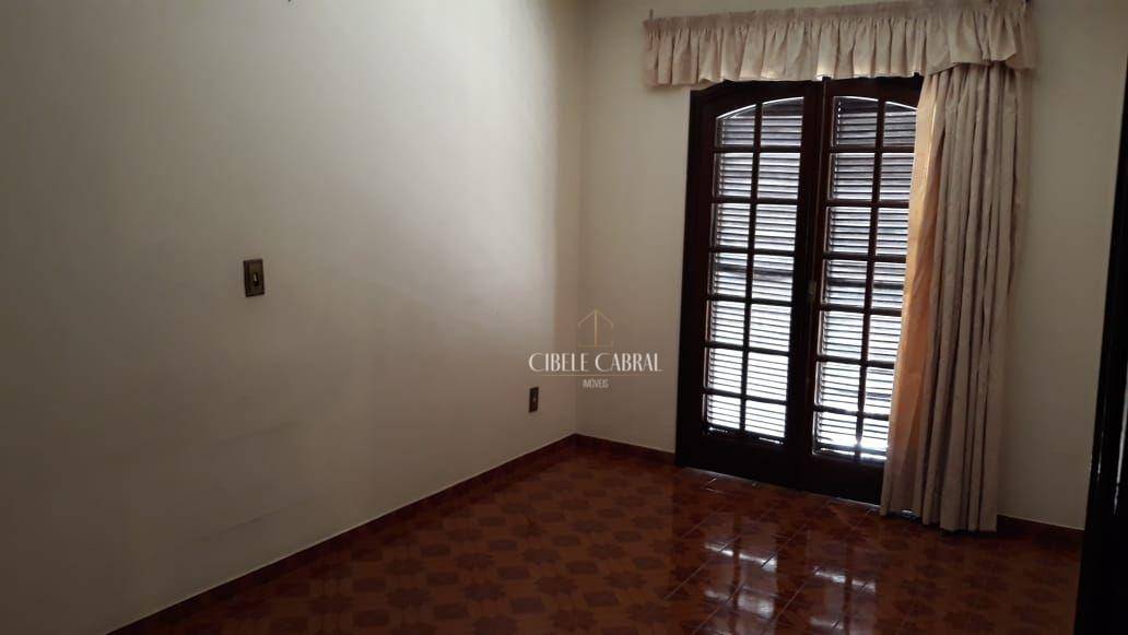 Casa à venda com 3 quartos, 360m² - Foto 16