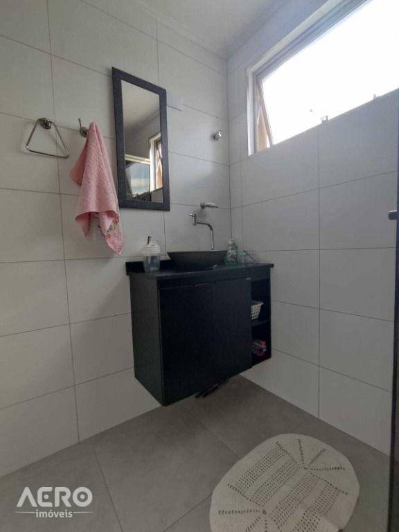 Apartamento à venda com 2 quartos, 50m² - Foto 13