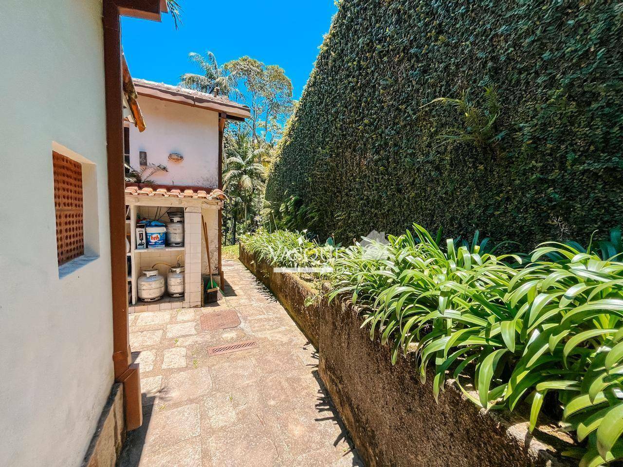 Casa à venda com 3 quartos, 148m² - Foto 29