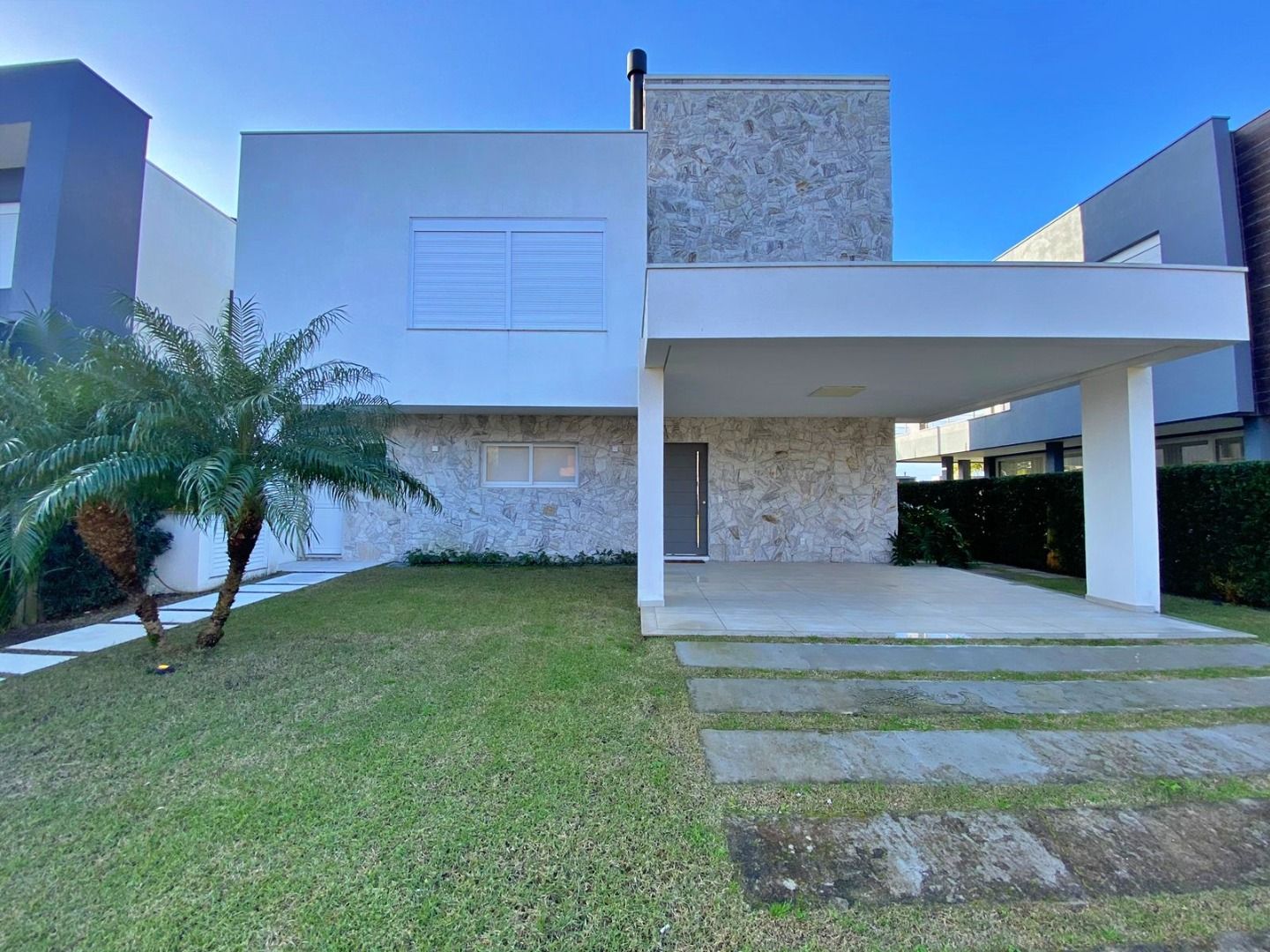 Casa de Condomínio à venda com 4 quartos, 182m² - Foto 3