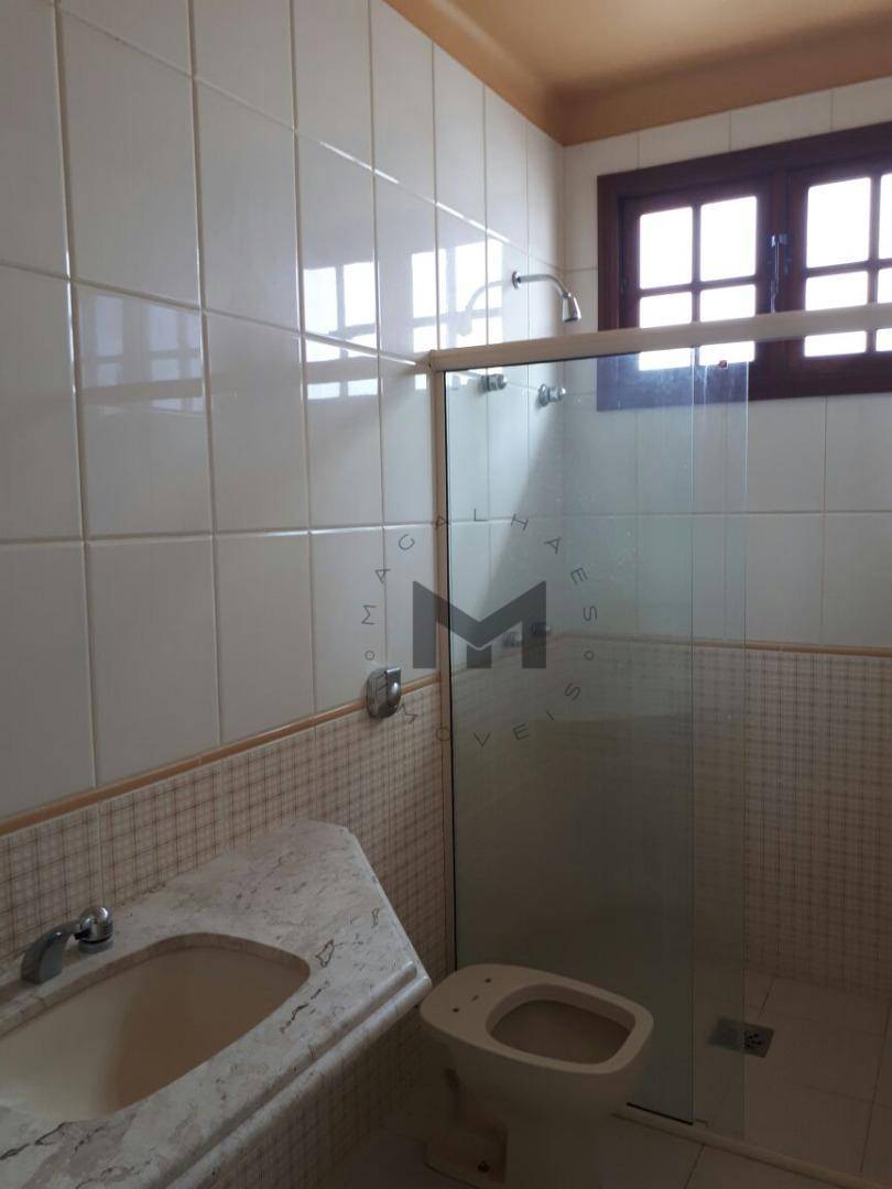 Casa à venda com 4 quartos, 200m² - Foto 9