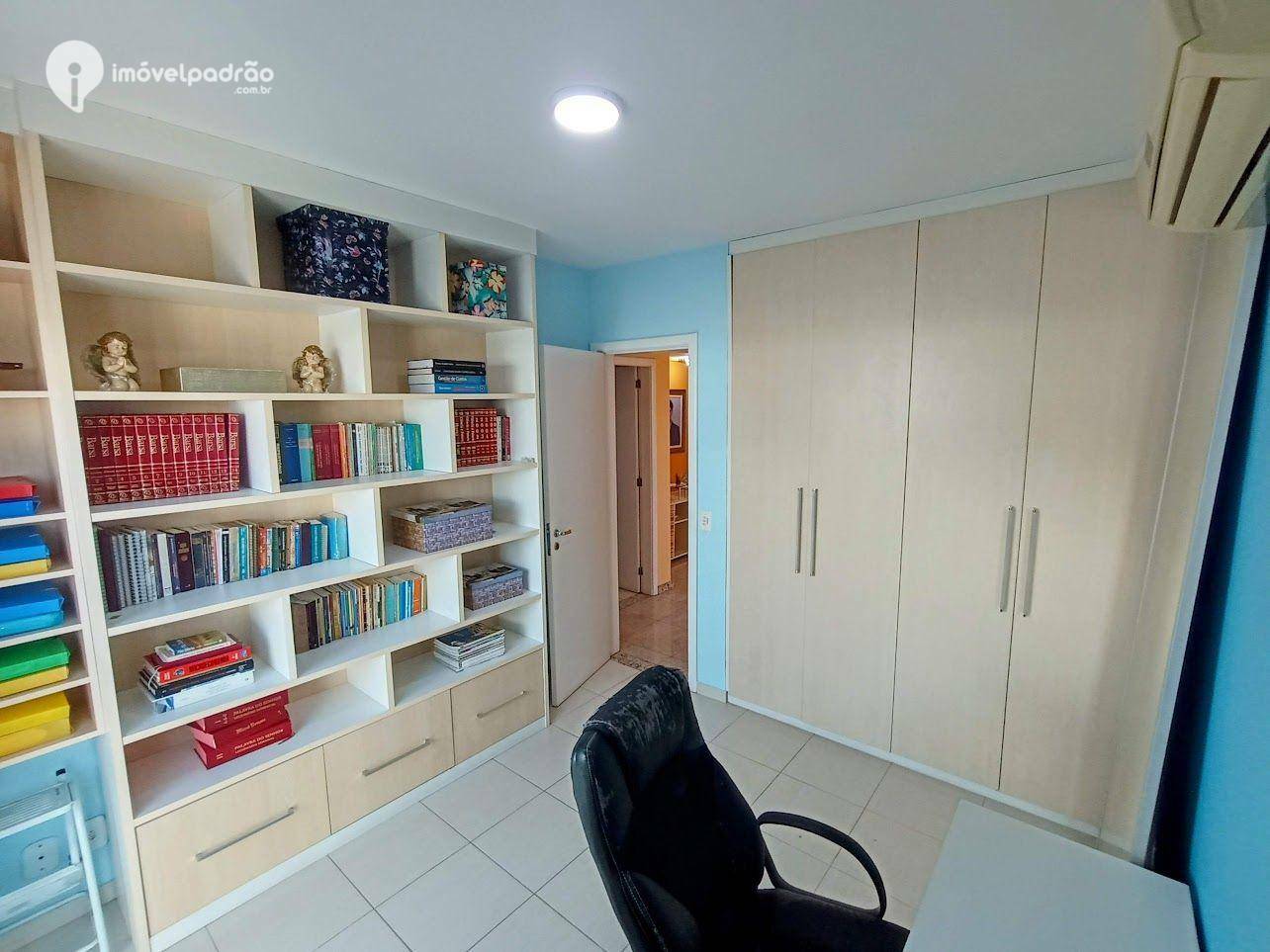 Casa de Condomínio à venda com 4 quartos, 160m² - Foto 32