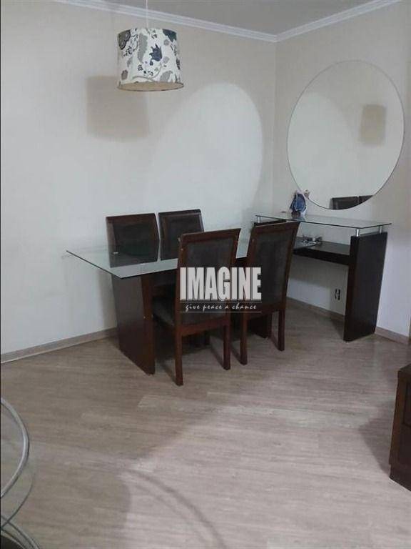 Apartamento à venda com 3 quartos, 65m² - Foto 3