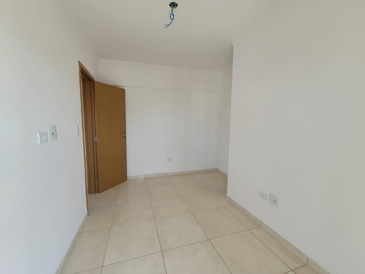 Apartamento à venda com 2 quartos, 81m² - Foto 13