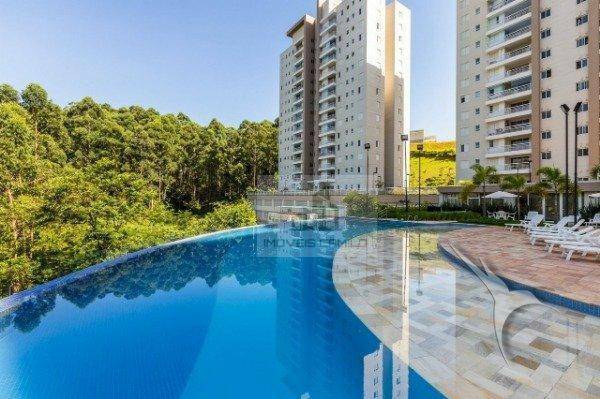 Apartamento à venda com 3 quartos, 94m² - Foto 1