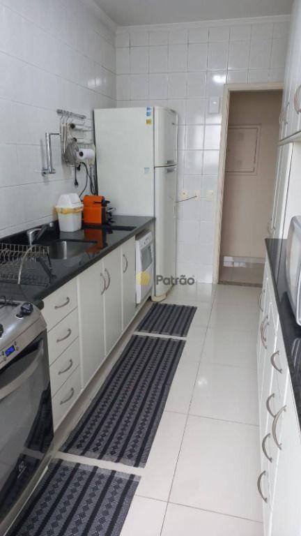 Apartamento à venda com 3 quartos, 84m² - Foto 7