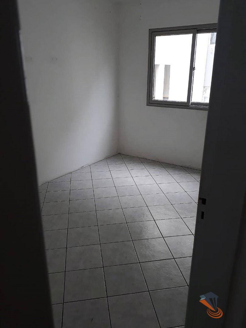 Apartamento à venda com 2 quartos, 58m² - Foto 14