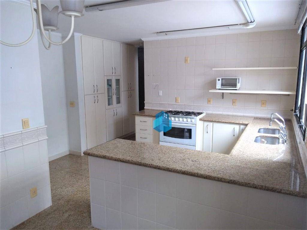 Apartamento à venda com 4 quartos, 245m² - Foto 12