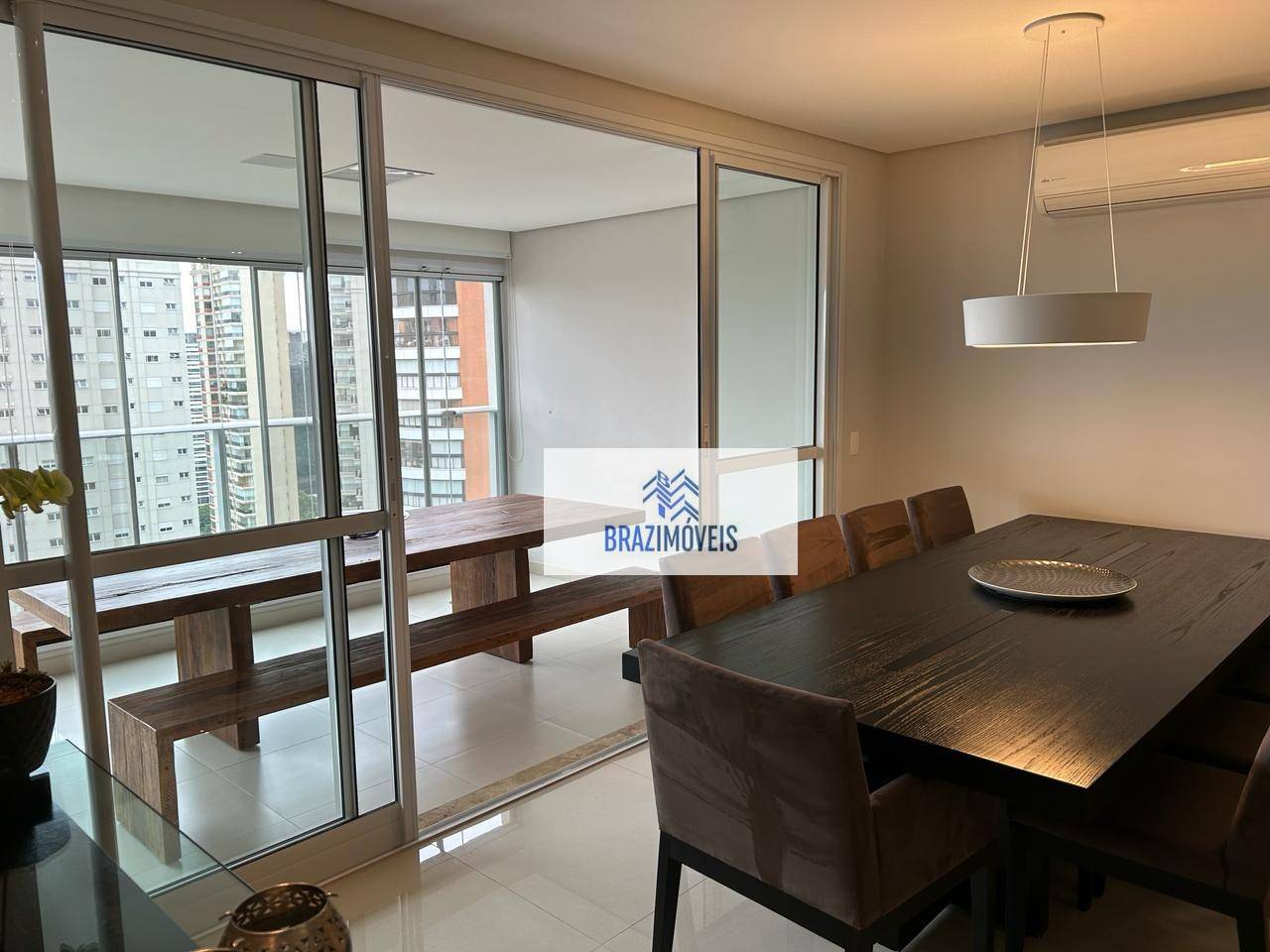 Apartamento à venda com 3 quartos, 213m² - Foto 3