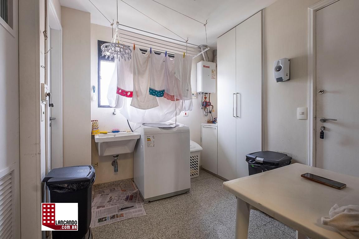 Apartamento à venda com 4 quartos, 260m² - Foto 12