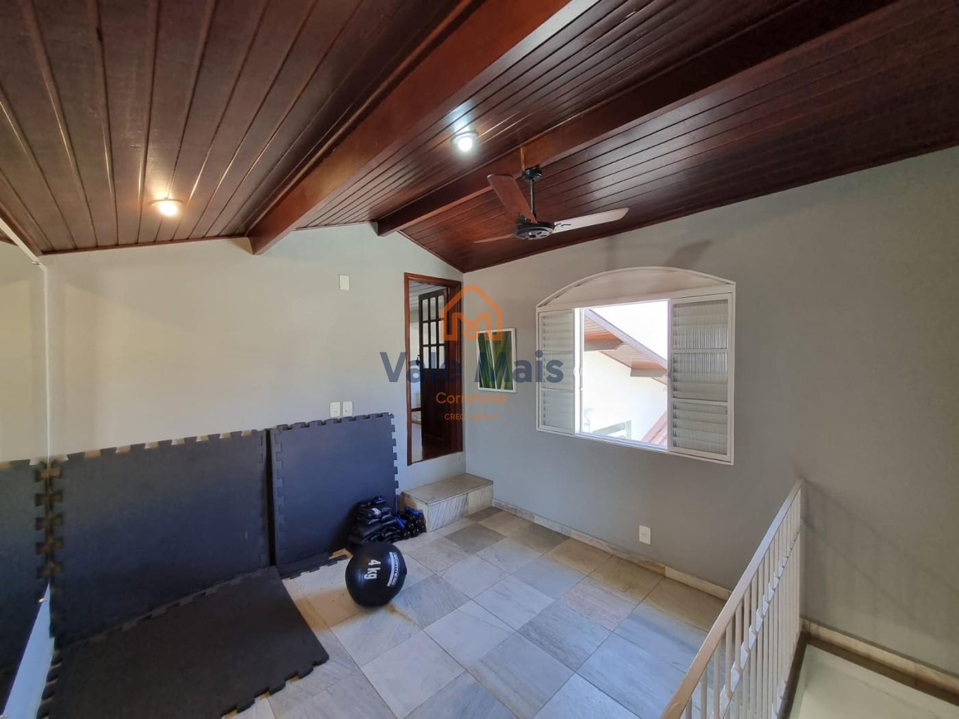 Casa à venda com 3 quartos, 197m² - Foto 17