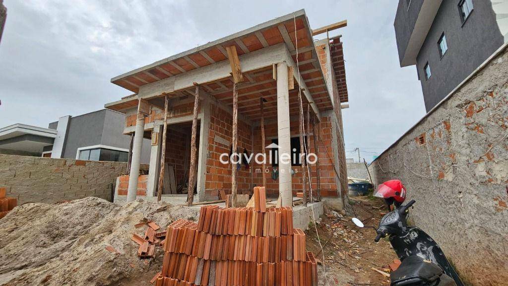 Casa de Condomínio à venda com 3 quartos, 98m² - Foto 2