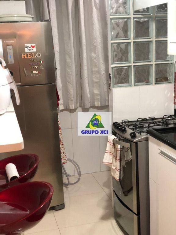 Apartamento à venda com 3 quartos, 77m² - Foto 13