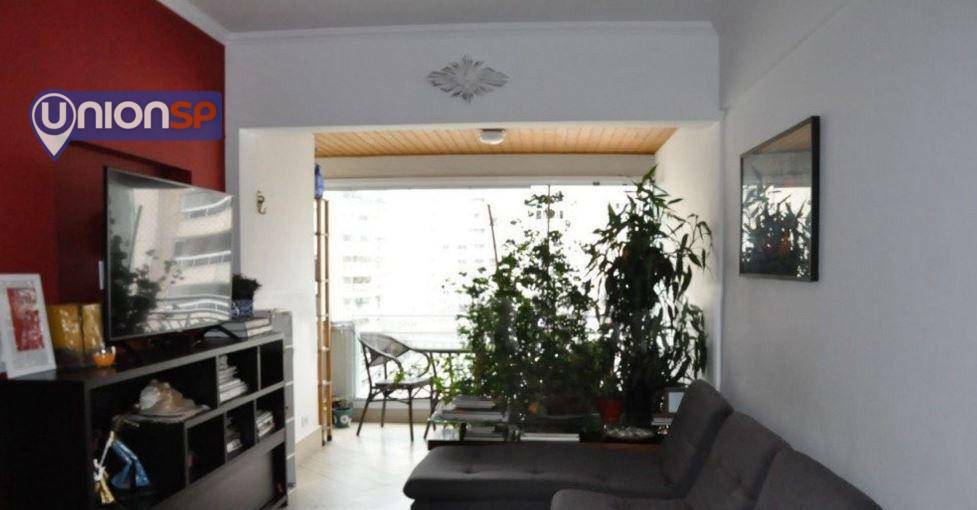 Apartamento à venda com 3 quartos, 91m² - Foto 1