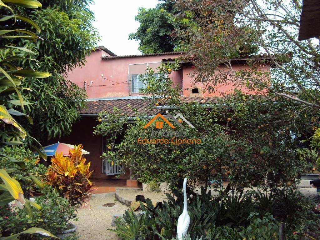 Chácara à venda com 2 quartos, 150m² - Foto 8