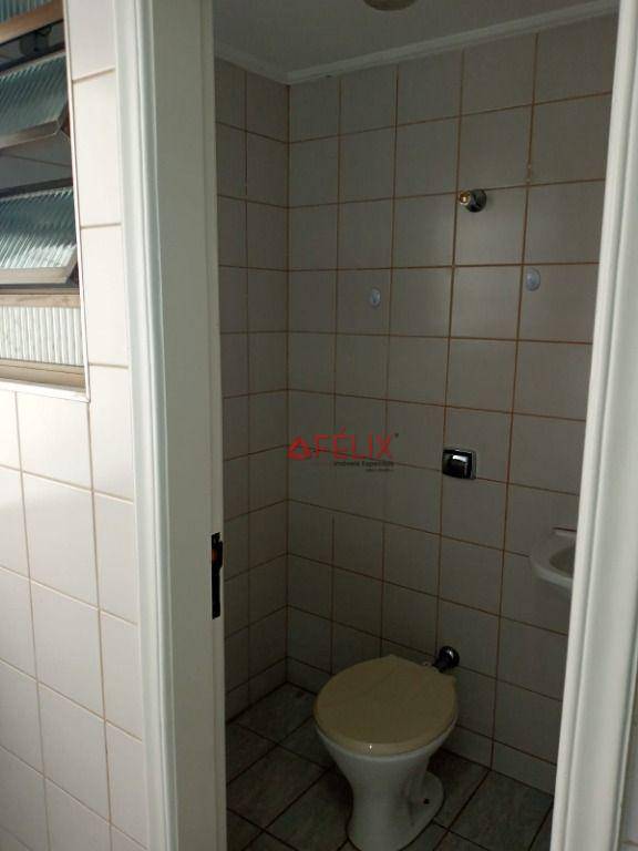 Apartamento à venda com 2 quartos, 76m² - Foto 13