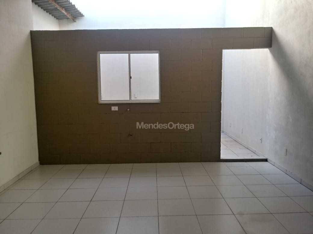 Casa à venda com 3 quartos, 178m² - Foto 14