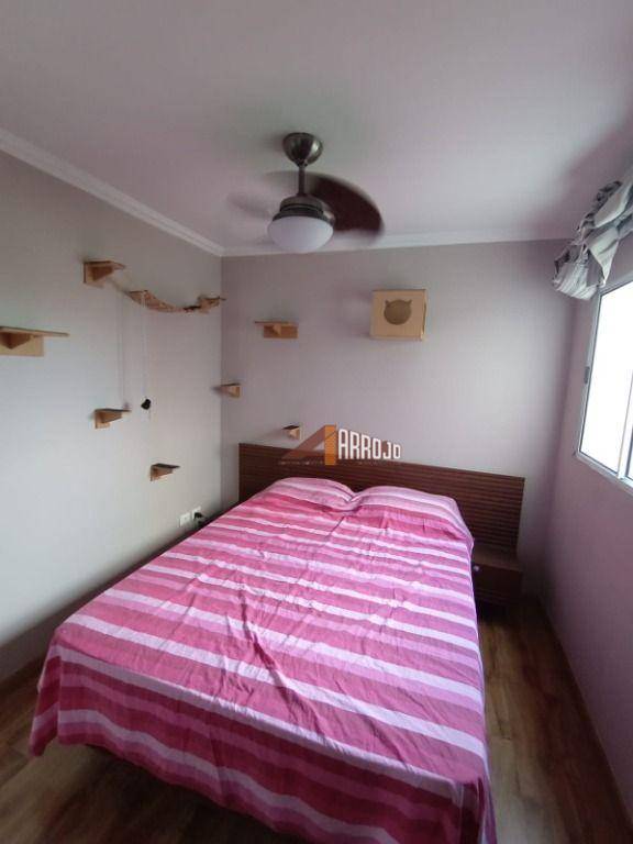 Sobrado à venda com 2 quartos, 70m² - Foto 3