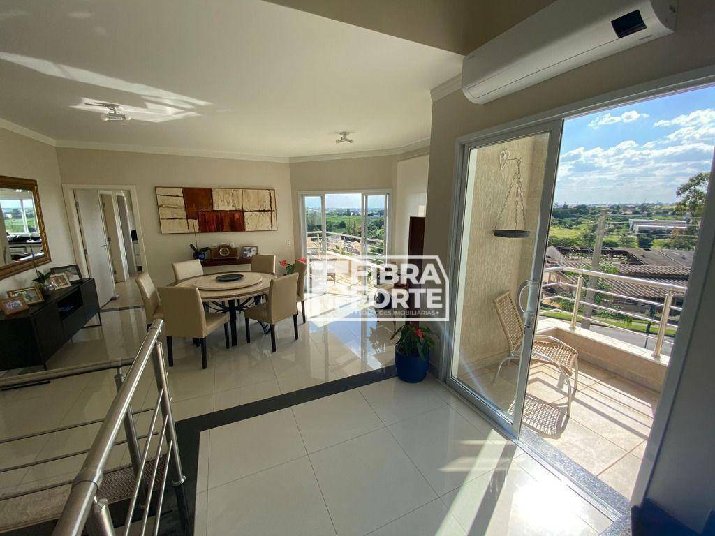 Casa de Condomínio para alugar com 5 quartos, 350m² - Foto 21