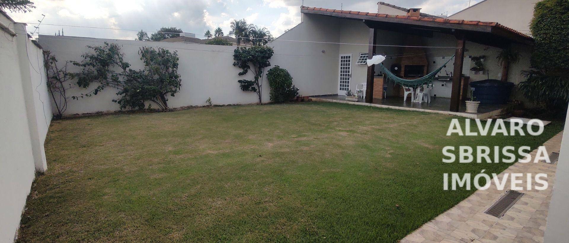 Casa à venda com 3 quartos, 255m² - Foto 22