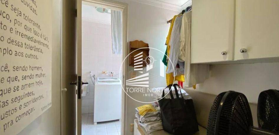 Apartamento à venda com 3 quartos, 127m² - Foto 3